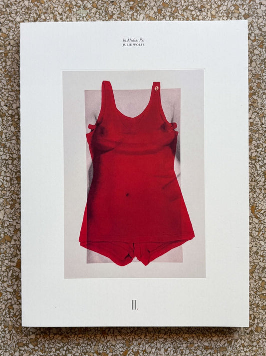 Apophenia 3 - In Medias Res by Julie Wolfe - Tipi bookshop