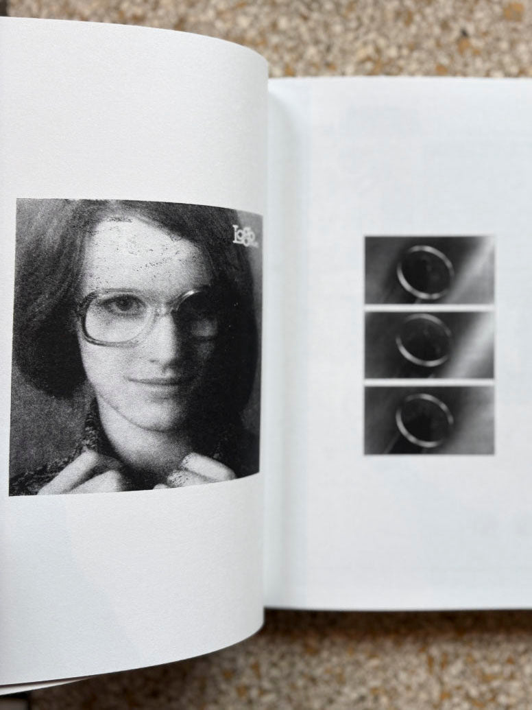 3000 days of archives related to the optics and glasses frame industry - Tipi bookshop