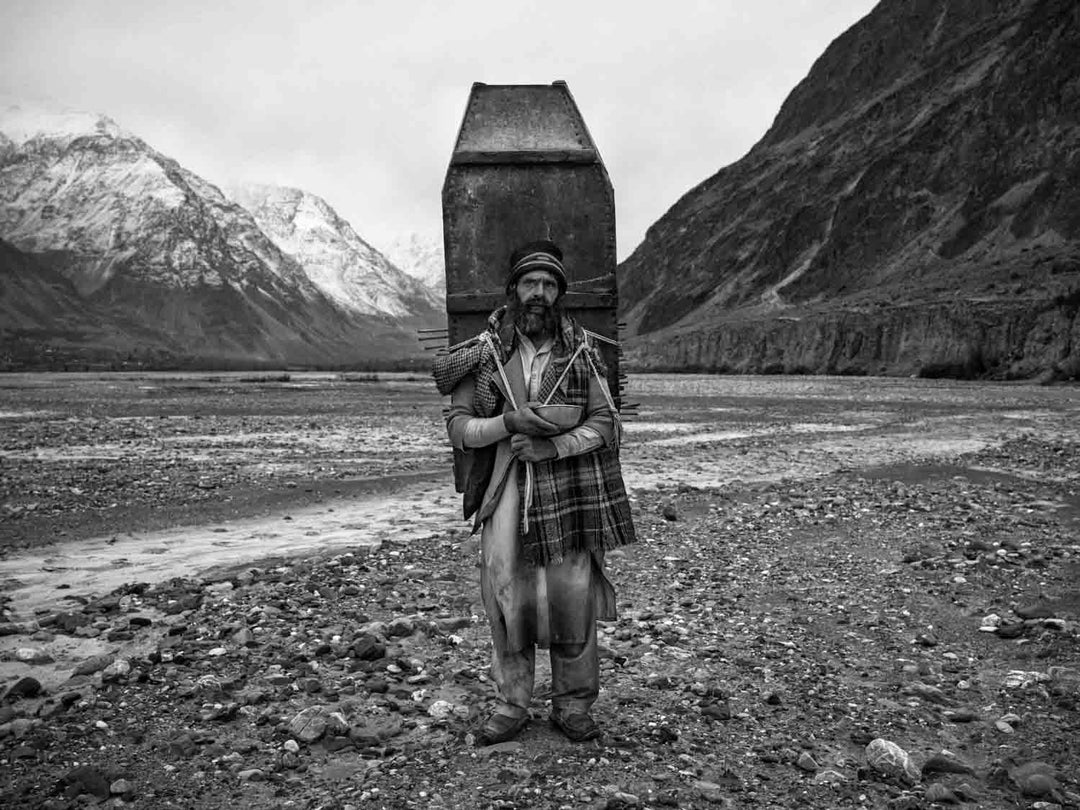 Kashmir Wait & See by Cédric Gerbehaye
