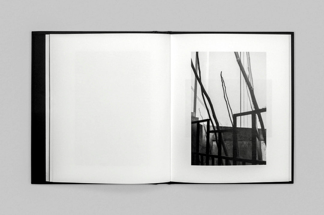 A Narrow Foothold by Jonas Feige and Alan Huck - Tipi bookshop