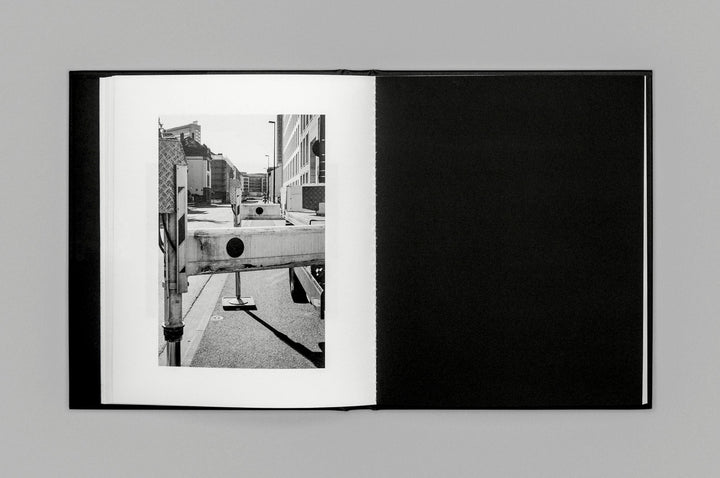 A Narrow Foothold by Jonas Feige and Alan Huck - Tipi bookshop