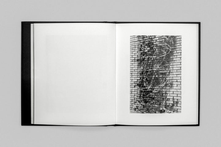 A Narrow Foothold by Jonas Feige and Alan Huck - Tipi bookshop