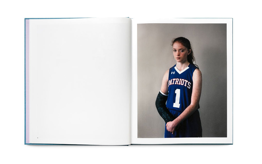 America’s Girls, On the Edge of a Dream by Eva Verbeeck - Tipi bookshop
