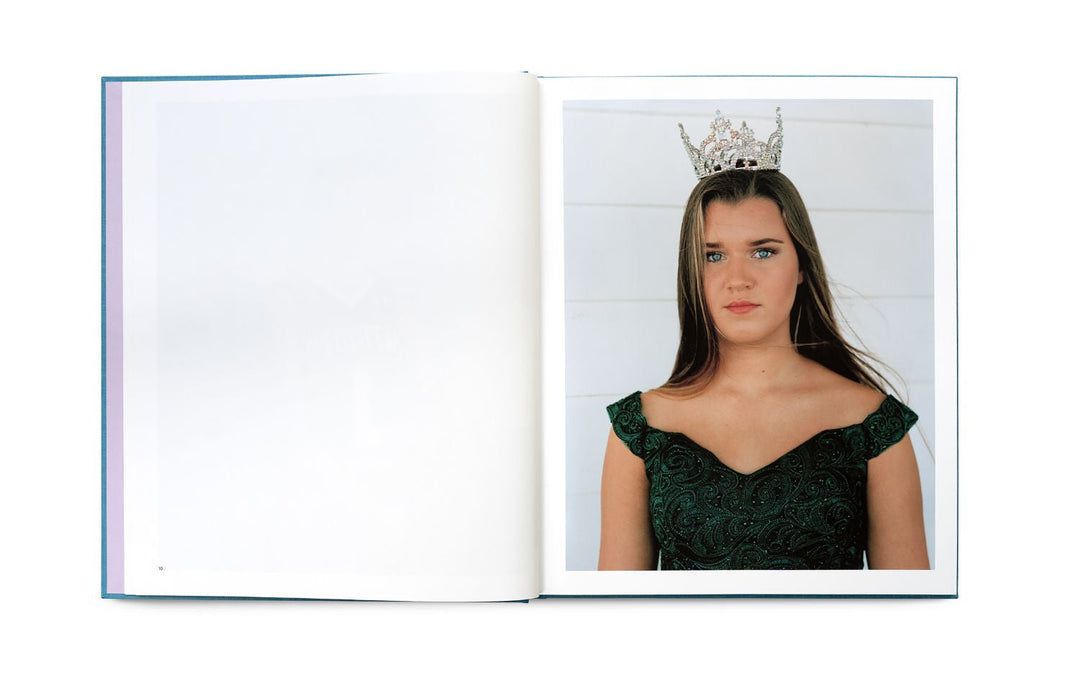 America’s Girls, On the Edge of a Dream by Eva Verbeeck - Tipi bookshop