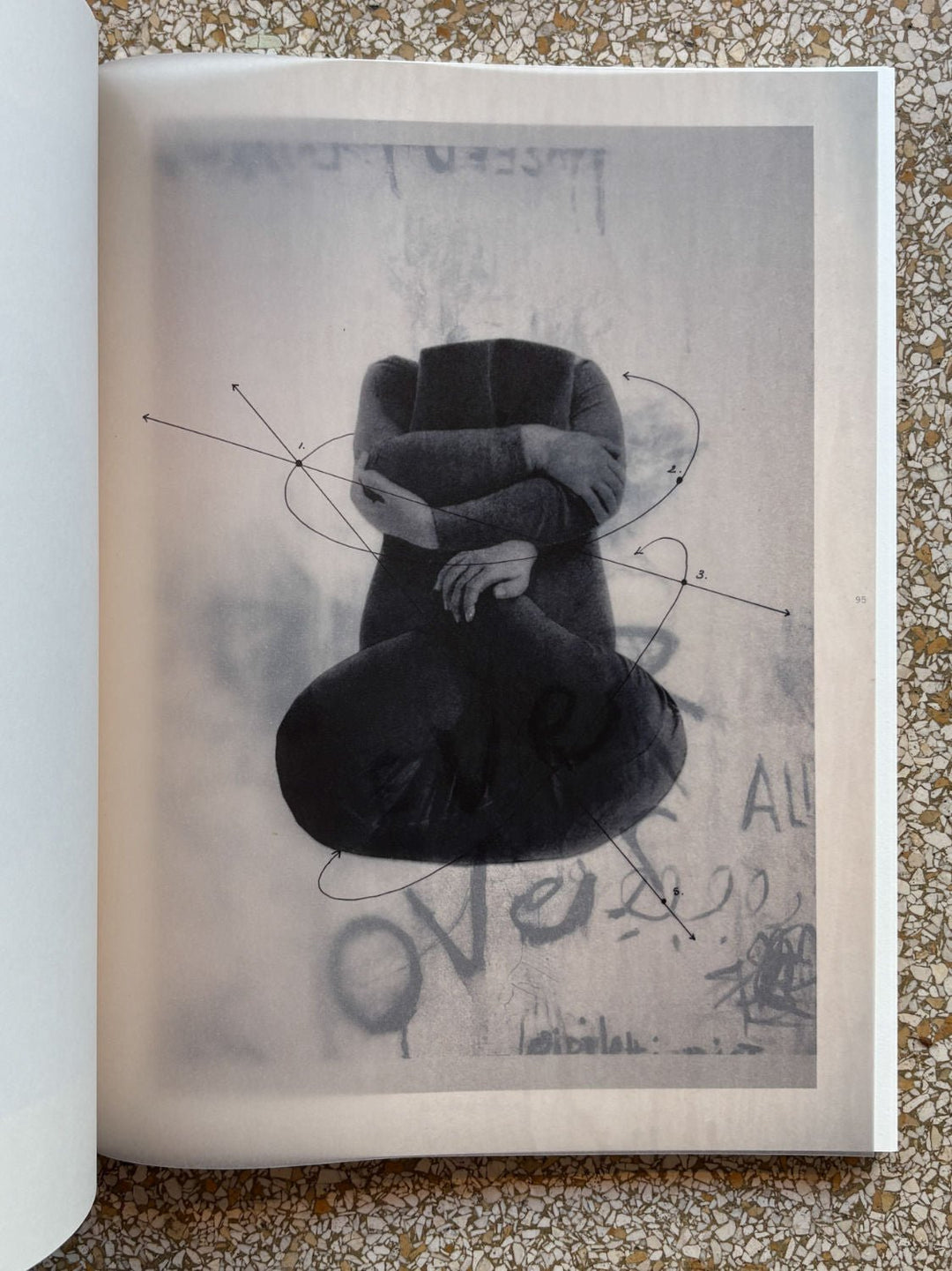 Apophenia 3 - In Medias Res by Julie Wolfe - Tipi bookshop