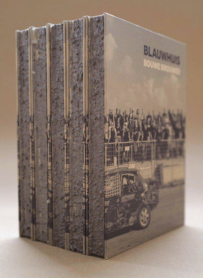 Blauwhuis by Bouwe Brouwer - Tipi bookshop