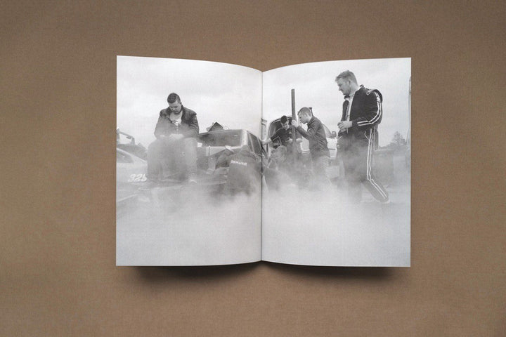 Blauwhuis by Bouwe Brouwer - Tipi bookshop