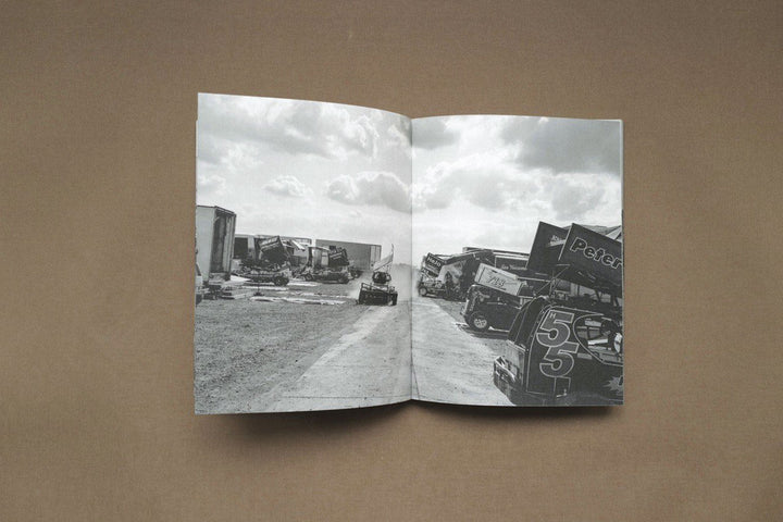 Blauwhuis by Bouwe Brouwer - Tipi bookshop
