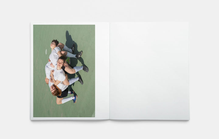 Changing Room by Chiara Calgaro - Tipi bookshop