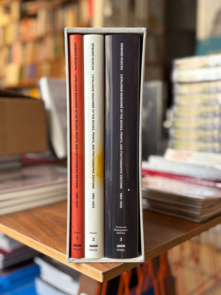 Ed Ruscha: Catalogue Raisonné of the Books, Prints, and Photographic Editions 1960–2022 (3 Volumes) - Tipi bookshop