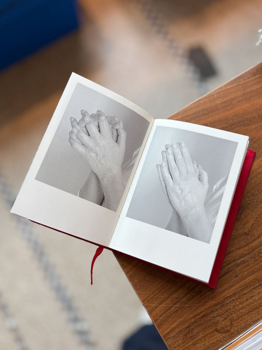 God's children by Daria Izworska - Tipi bookshop