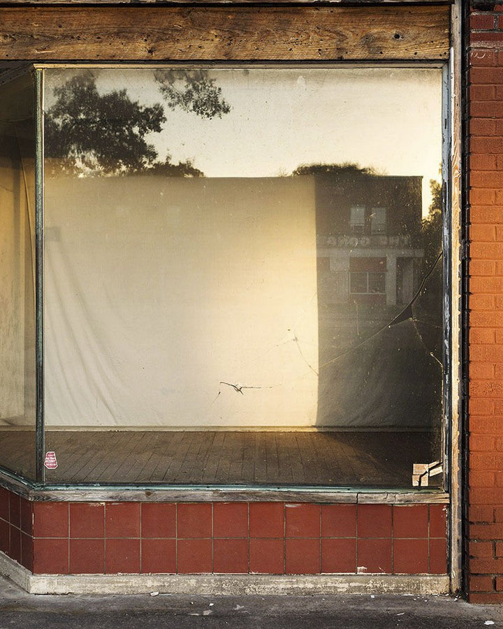 Gong co by Christian Patterson - Tipi bookshop