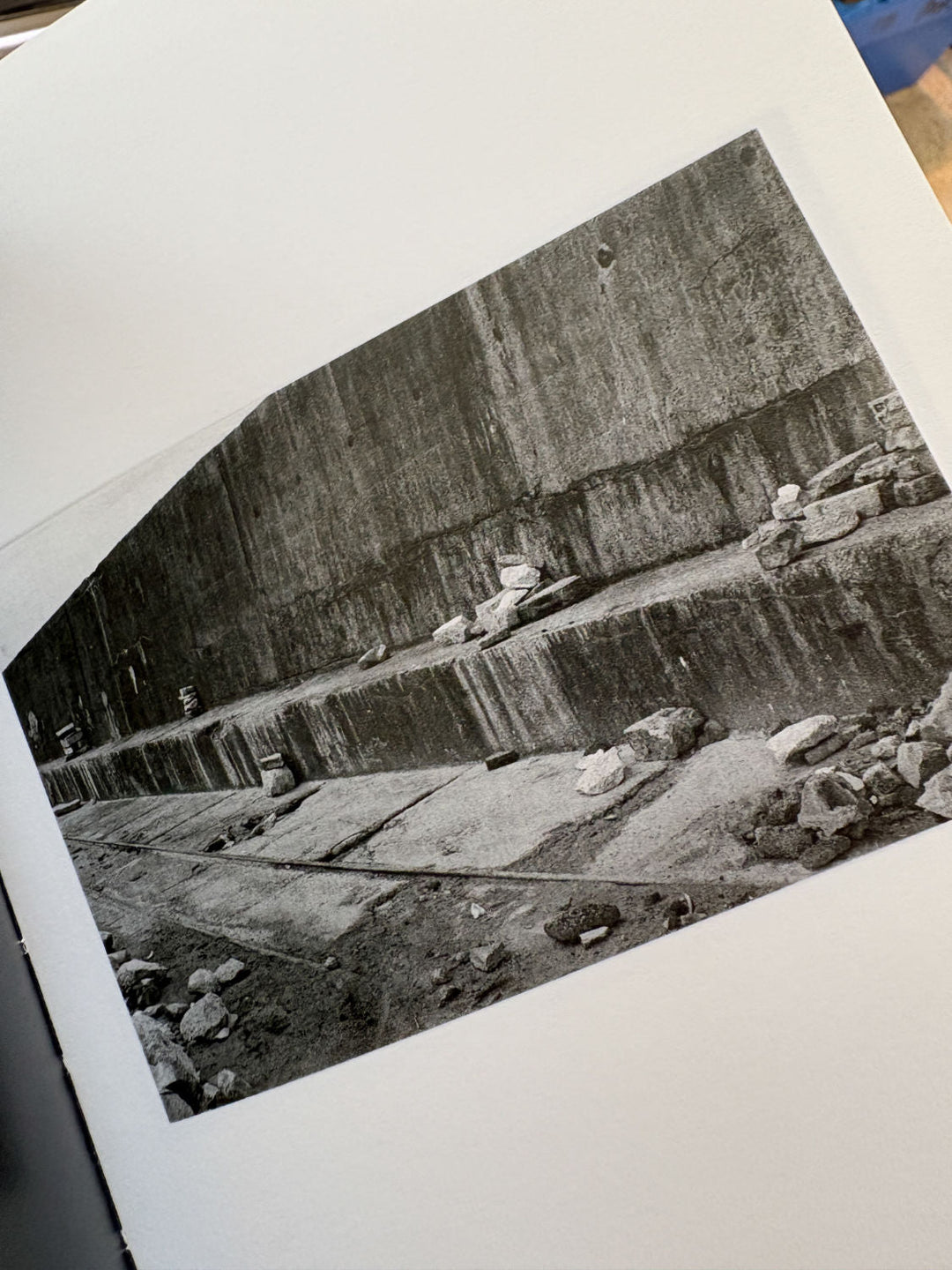 Les échelles by Florian Maricourt - Tipi bookshop
