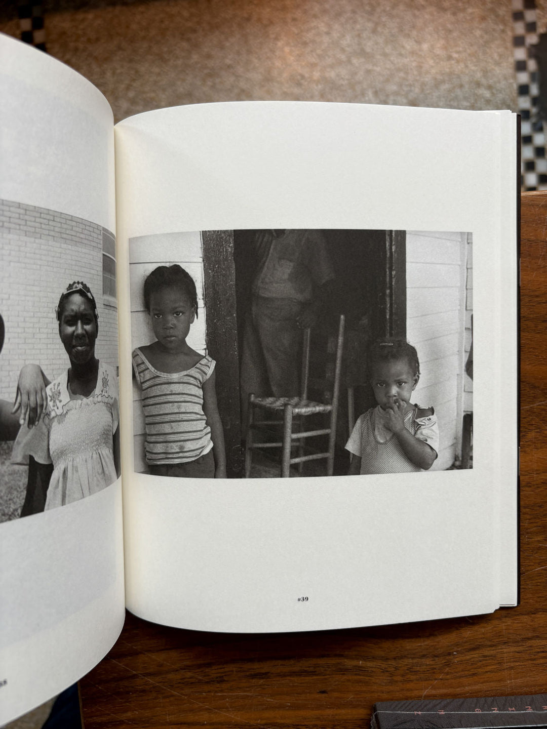 Mississippi/Tennessee 1976 by Vincenzo Castella - Tipi bookshop