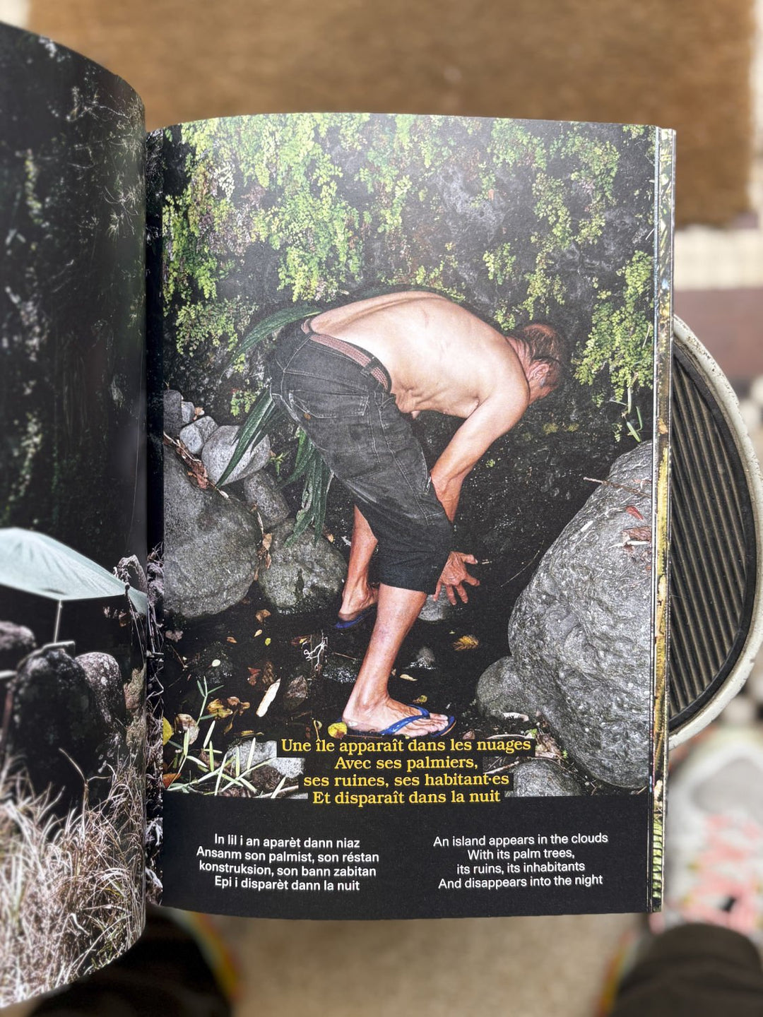 Péi Brilé / Pays brûlé / Burnt Land by Maxime Brygo - Tipi bookshop