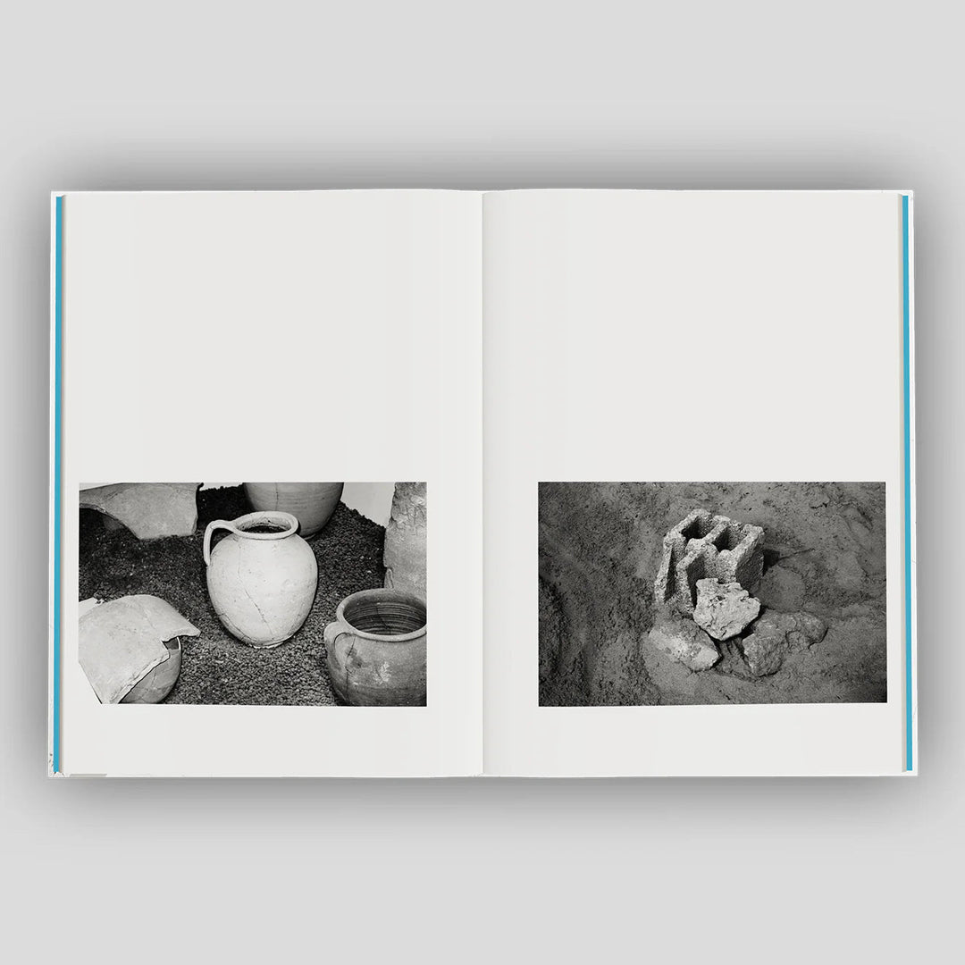 Que le feu soit tendre, que la mer soit bonne by Elsa Martinez & Marie Hervé - Tipi bookshop