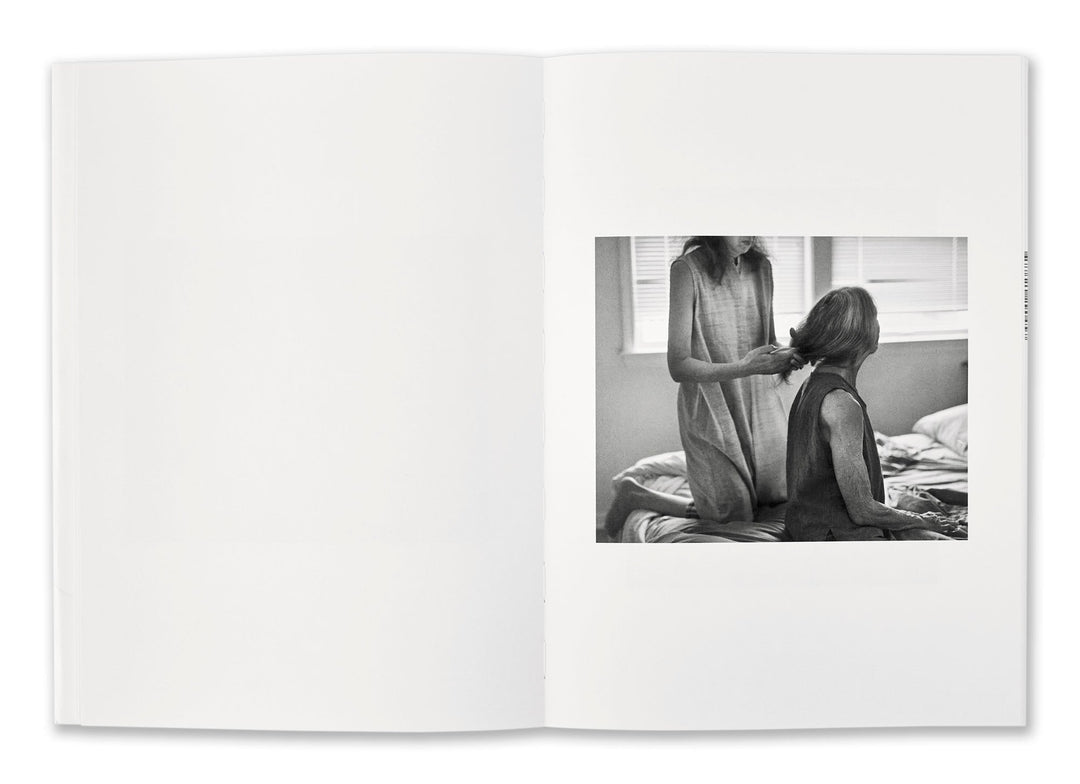 Sides of the table by Ruth Lauer Manenti - Tipi bookshop