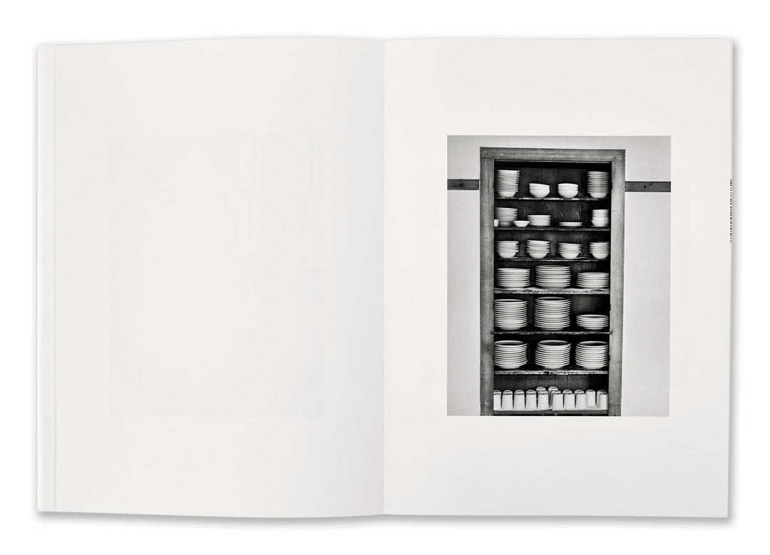 Sides of the table by Ruth Lauer Manenti - Tipi bookshop