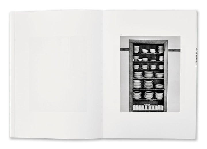 Sides of the table by Ruth Lauer Manenti - Tipi bookshop