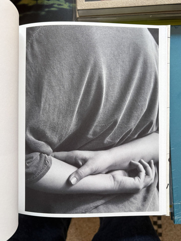 Song for the Siren by Shannon Cavarocchi - Tipi bookshop