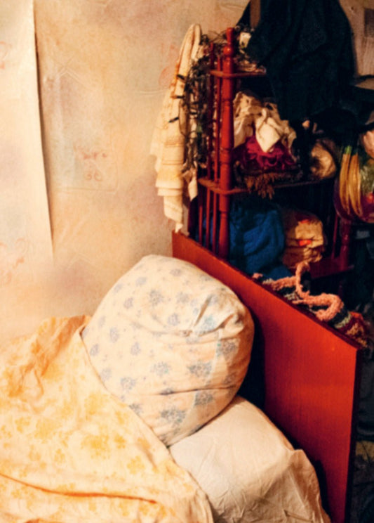 The beds I slept in by Bieke Depoorter - Tipi bookshop