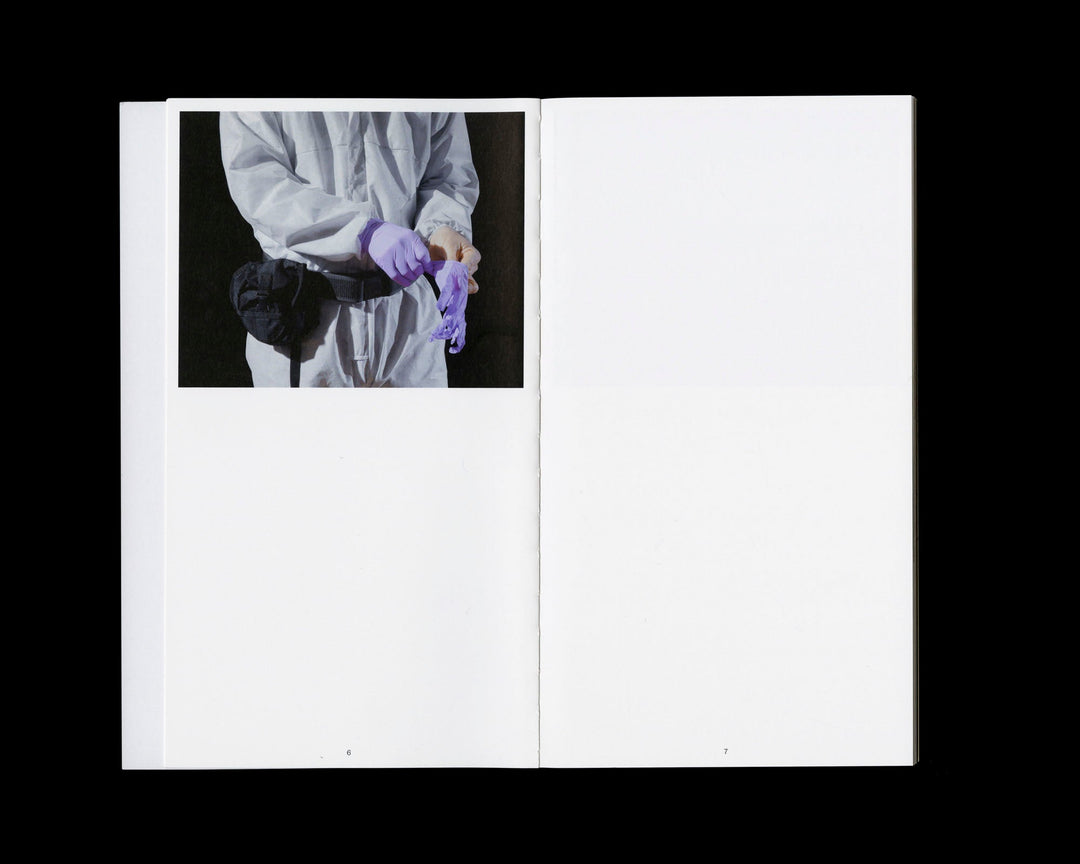 The Perfect Crime by Jan Staiger and Malte Uchtmann - Tipi bookshop