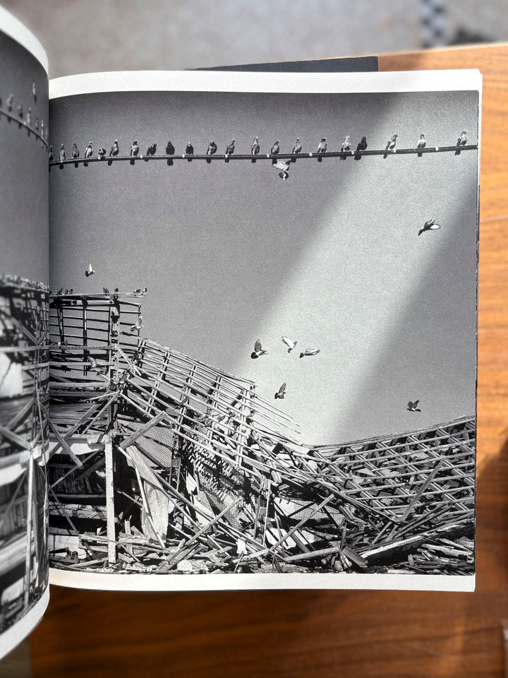 Ukraine by Eddy van Wessel - Tipi bookshop