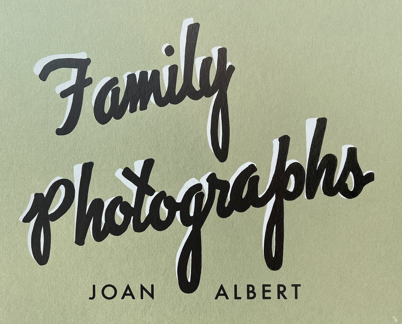Family photographs by Joan Albert - Tipi bookshop