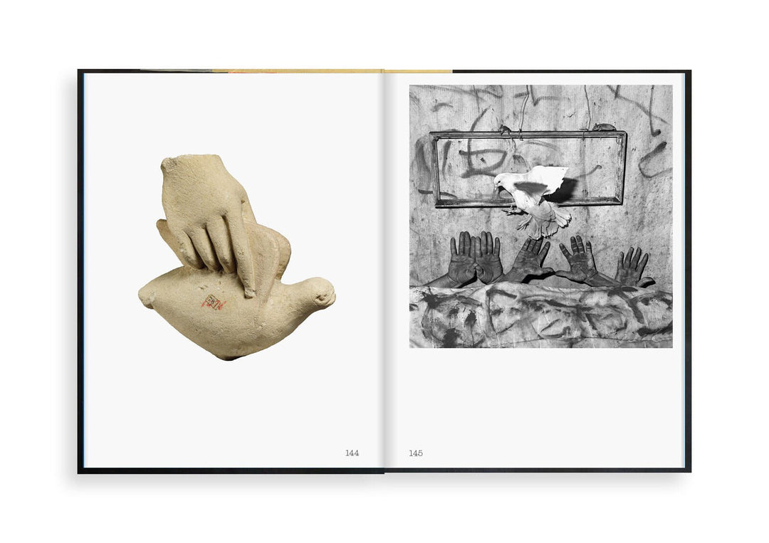 Jeux de mains by Cécile Poimbœuf-Koizumi &amp; Stephen Ellcock - Tipi bookshop