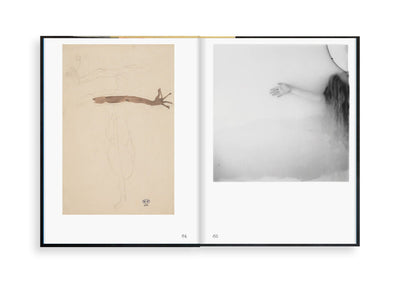 Jeux de mains by Cécile Poimbœuf-Koizumi &amp; Stephen Ellcock - Tipi bookshop