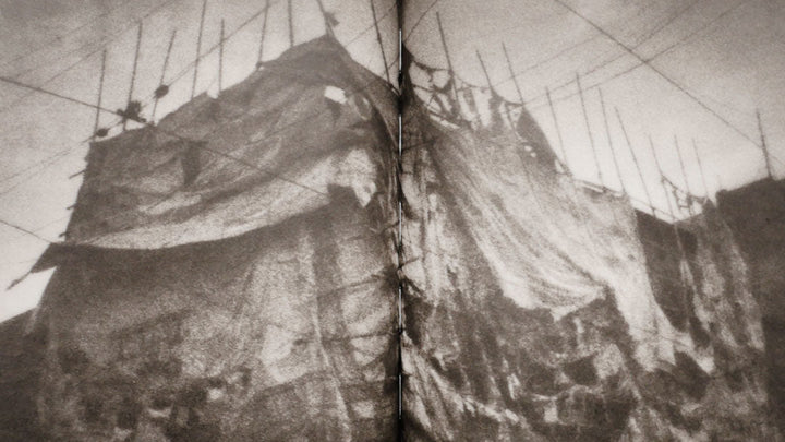 Passenger by Martin Bogren - Tipi bookshop