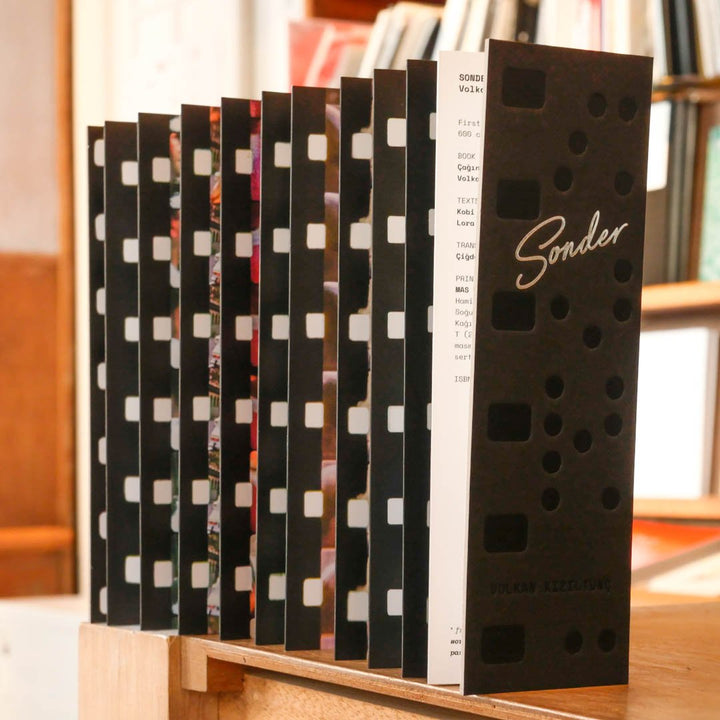 Sonder by Volkan Kiziltunc - Tipi bookshop