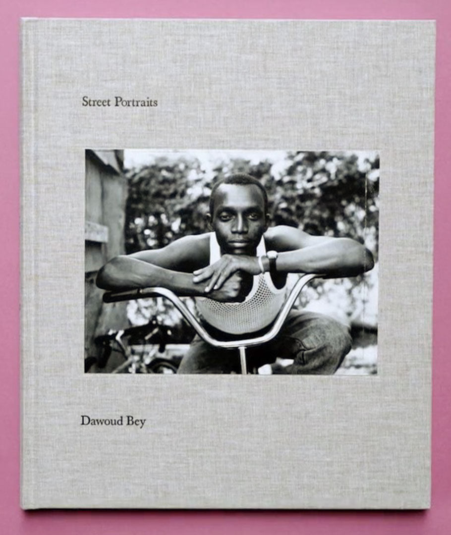 Street Portraits by Bey Dawoud - Tipi bookshop