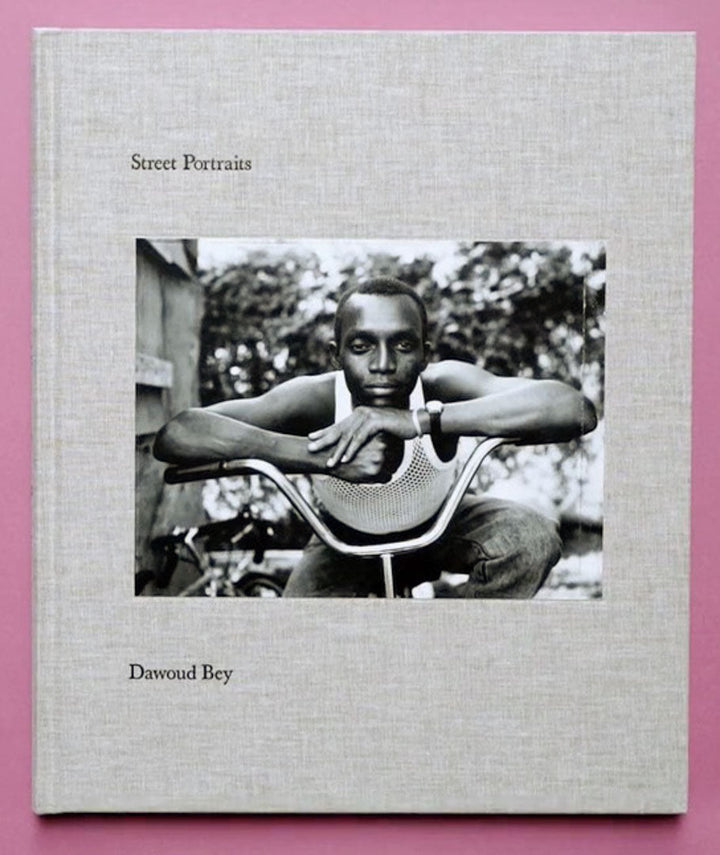 Street Portraits by Bey Dawoud - Tipi bookshop