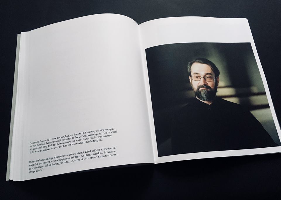 Timișoara December 1989 by Estera Knaap - Tipi bookshop